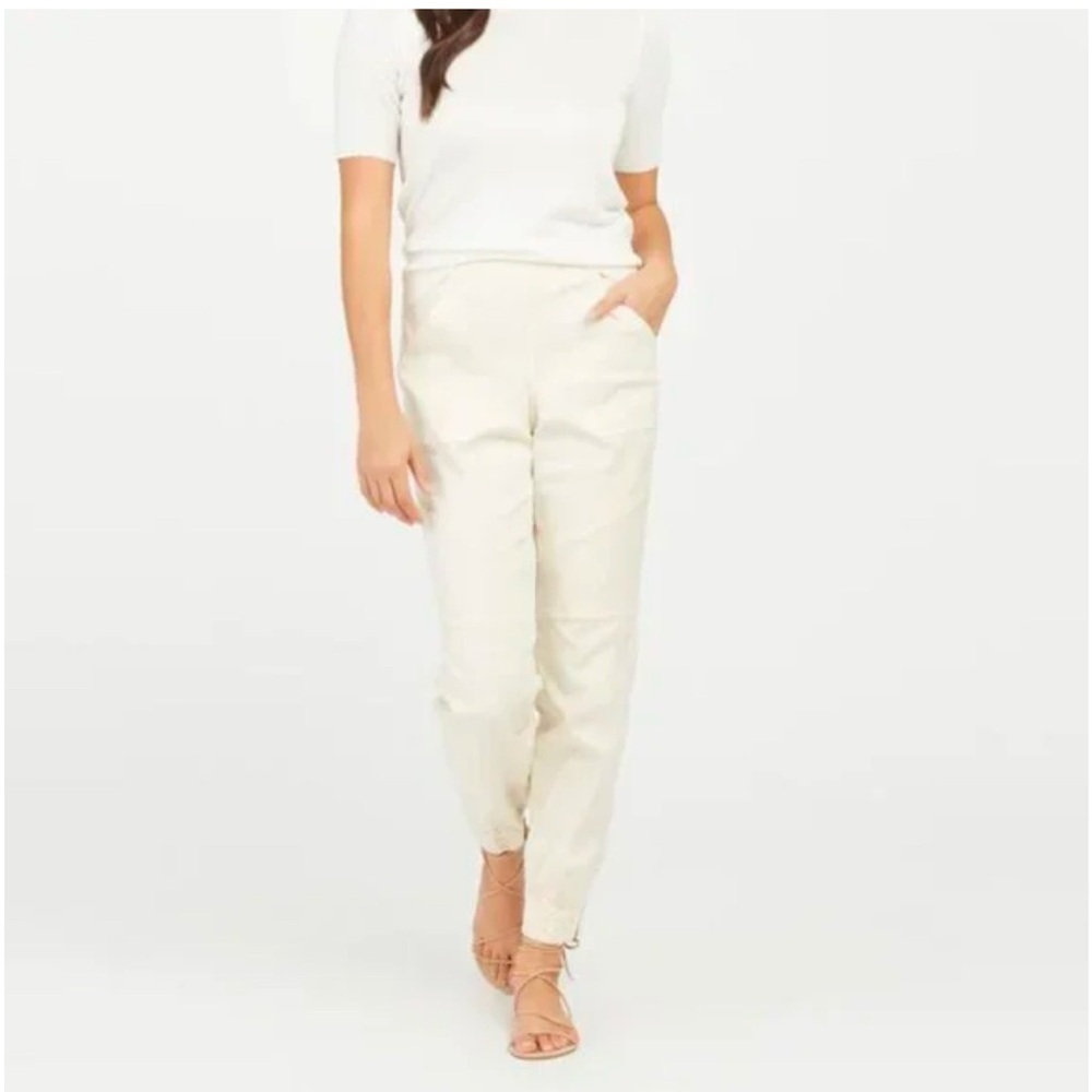 Spanx Stretch Twill Cargo Jogger Parchment Cream Ivory